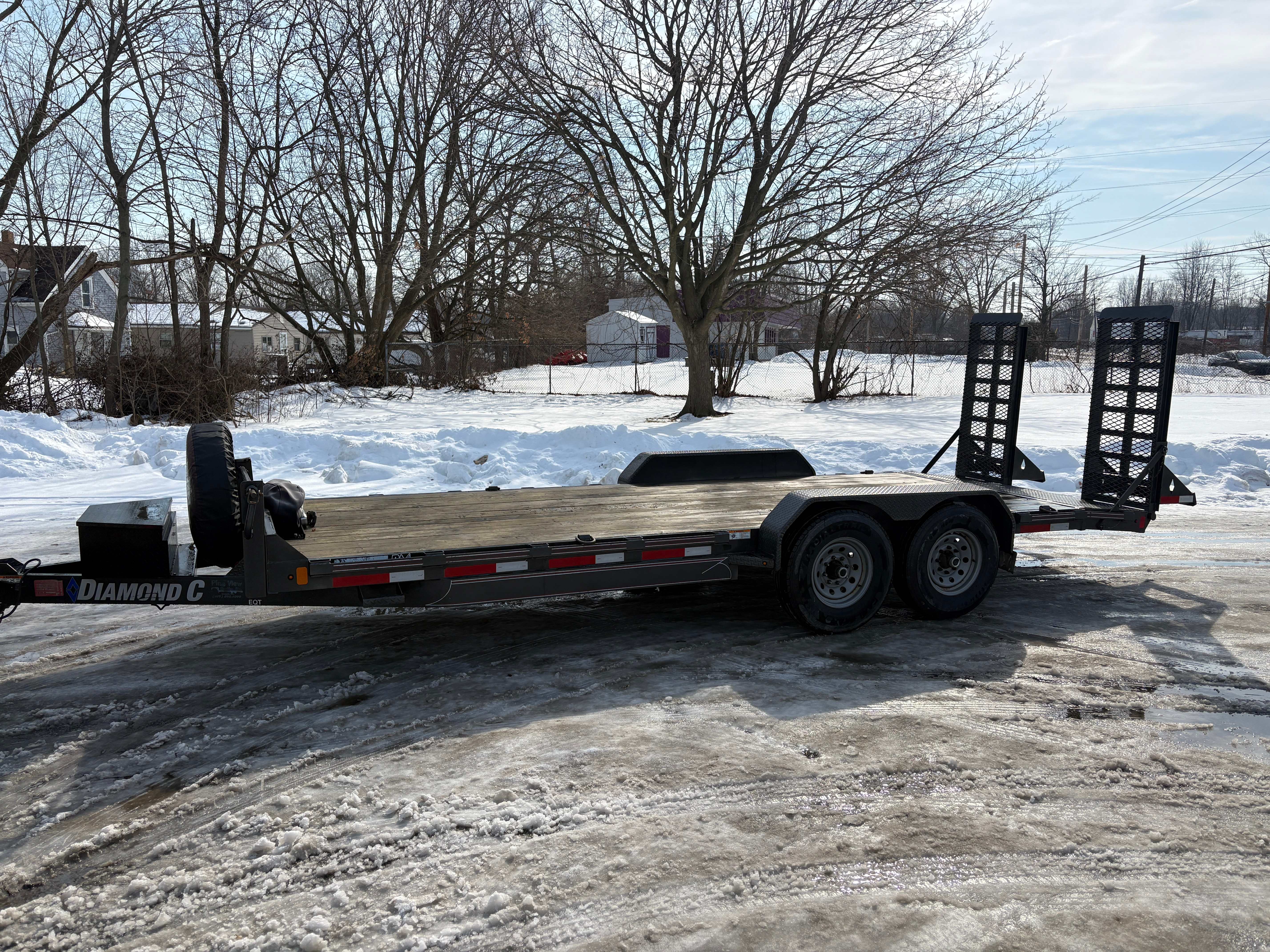 20' EQUIPMENT TRAILER - Image 1